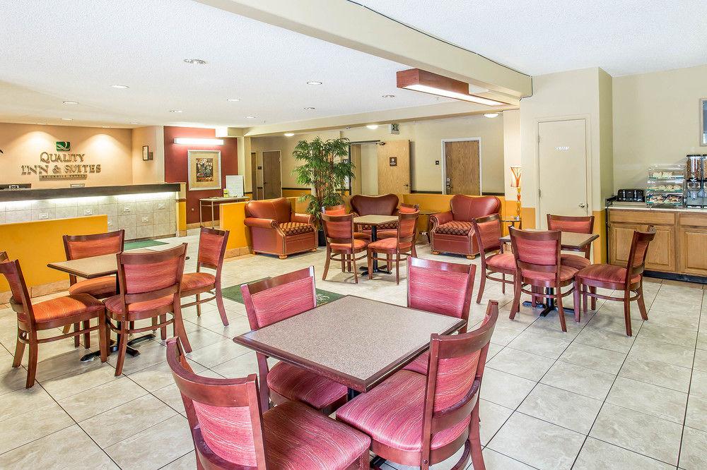 Quality Inn & Suites Lakewood - Denver Southwest Εξωτερικό φωτογραφία