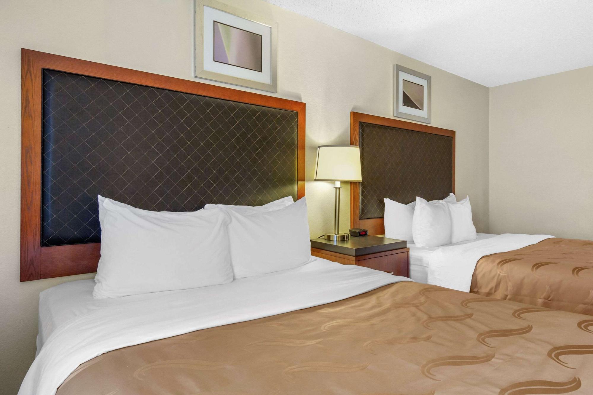 Quality Inn & Suites Lakewood - Denver Southwest Εξωτερικό φωτογραφία