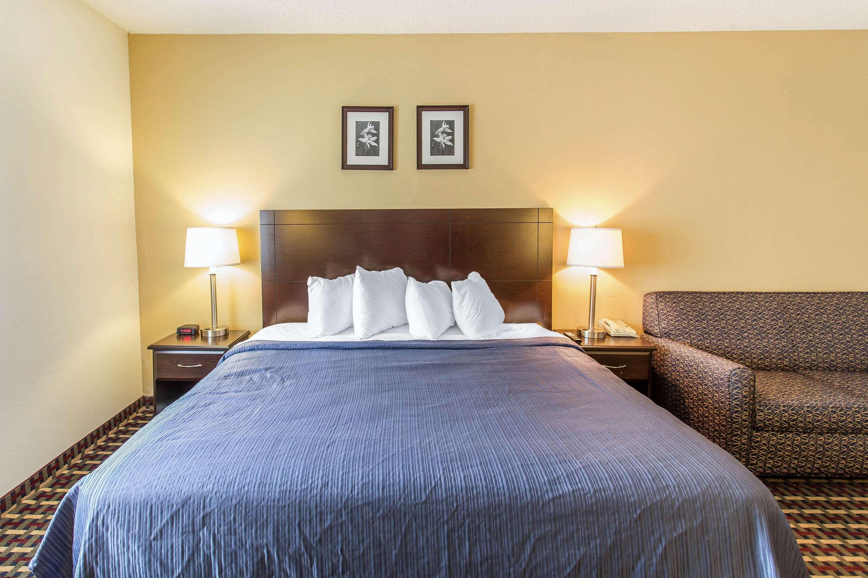 Quality Inn & Suites Lakewood - Denver Southwest Εξωτερικό φωτογραφία