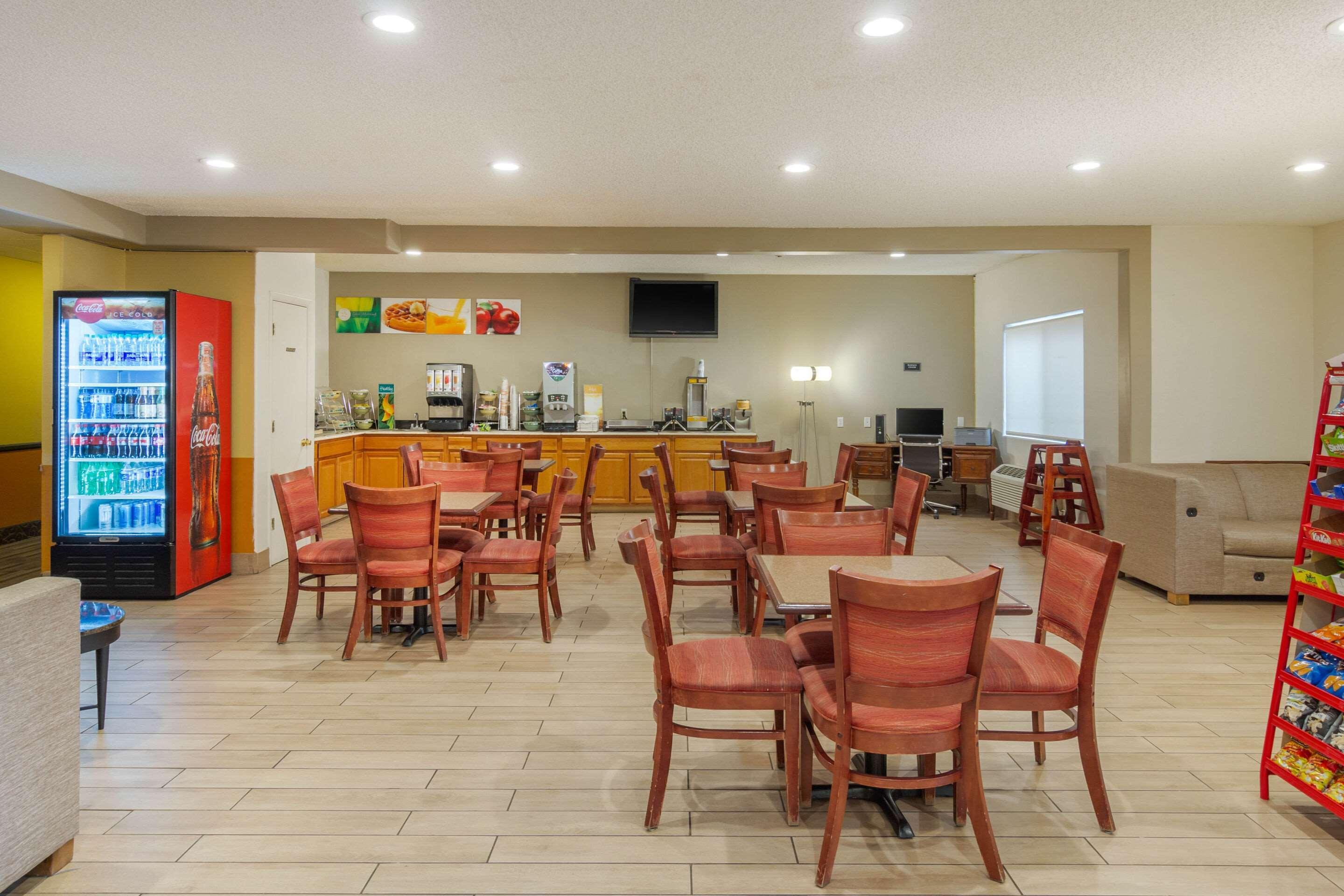 Quality Inn & Suites Lakewood - Denver Southwest Εξωτερικό φωτογραφία
