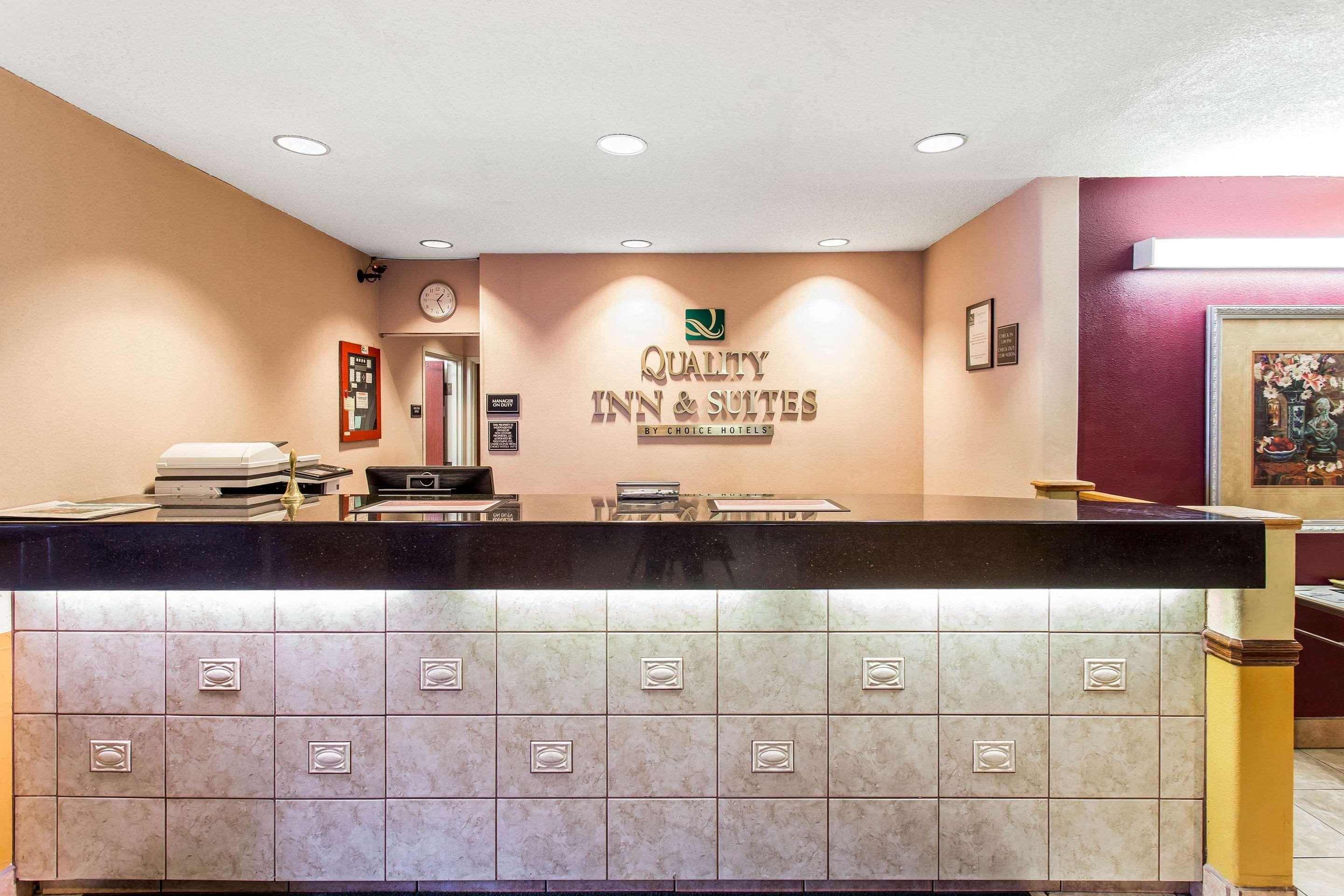 Quality Inn & Suites Lakewood - Denver Southwest Εξωτερικό φωτογραφία