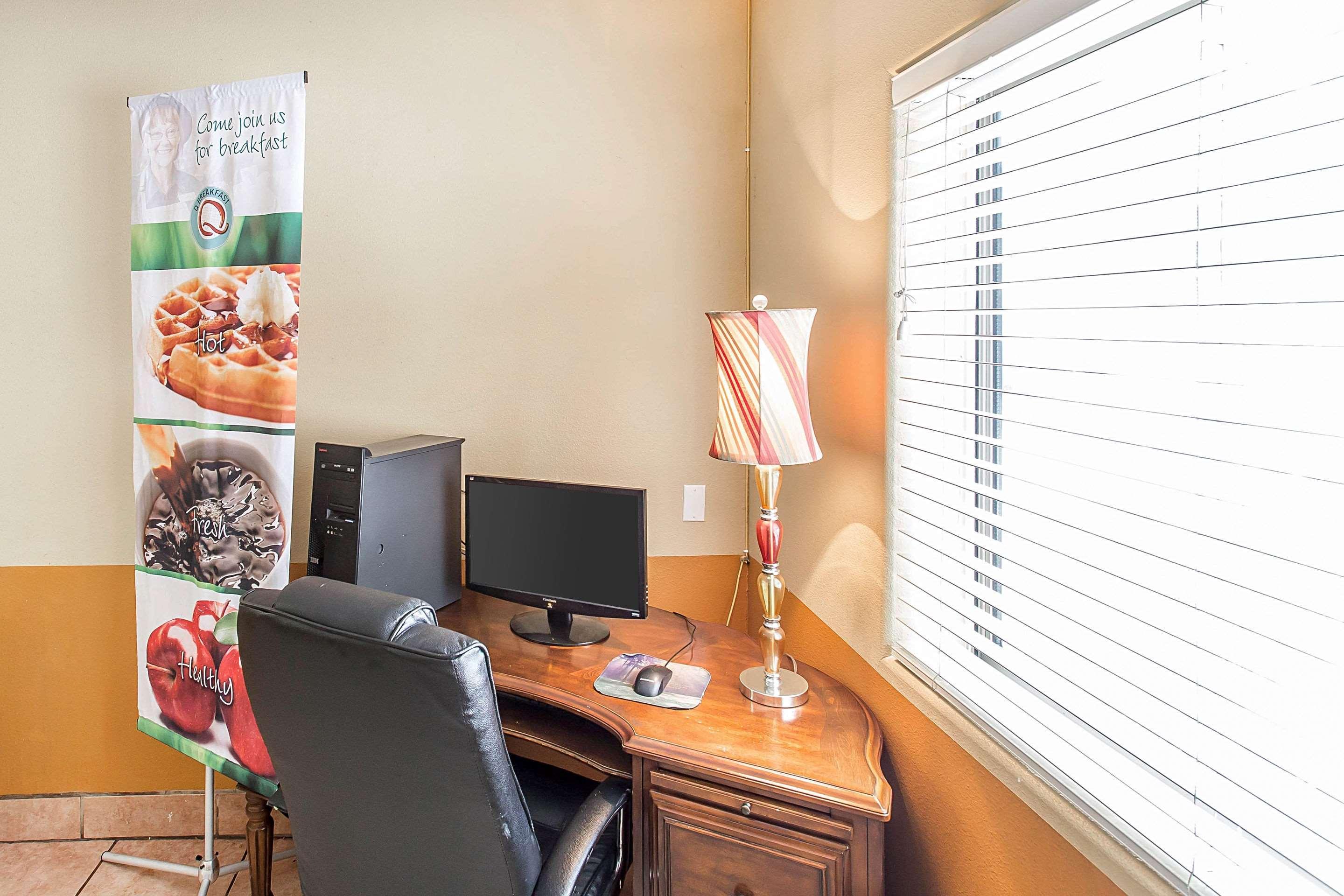 Quality Inn & Suites Lakewood - Denver Southwest Εξωτερικό φωτογραφία