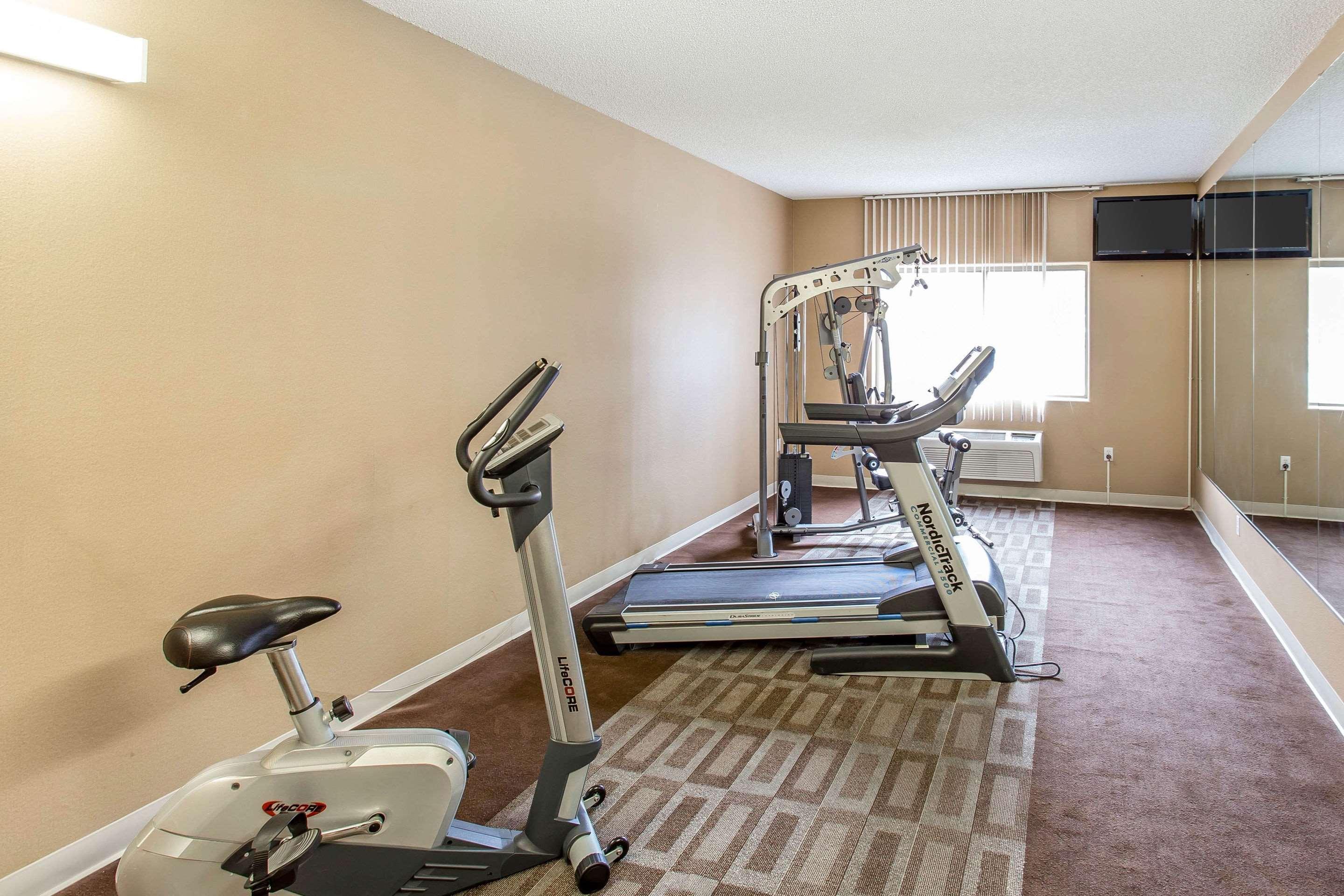 Quality Inn & Suites Lakewood - Denver Southwest Εξωτερικό φωτογραφία
