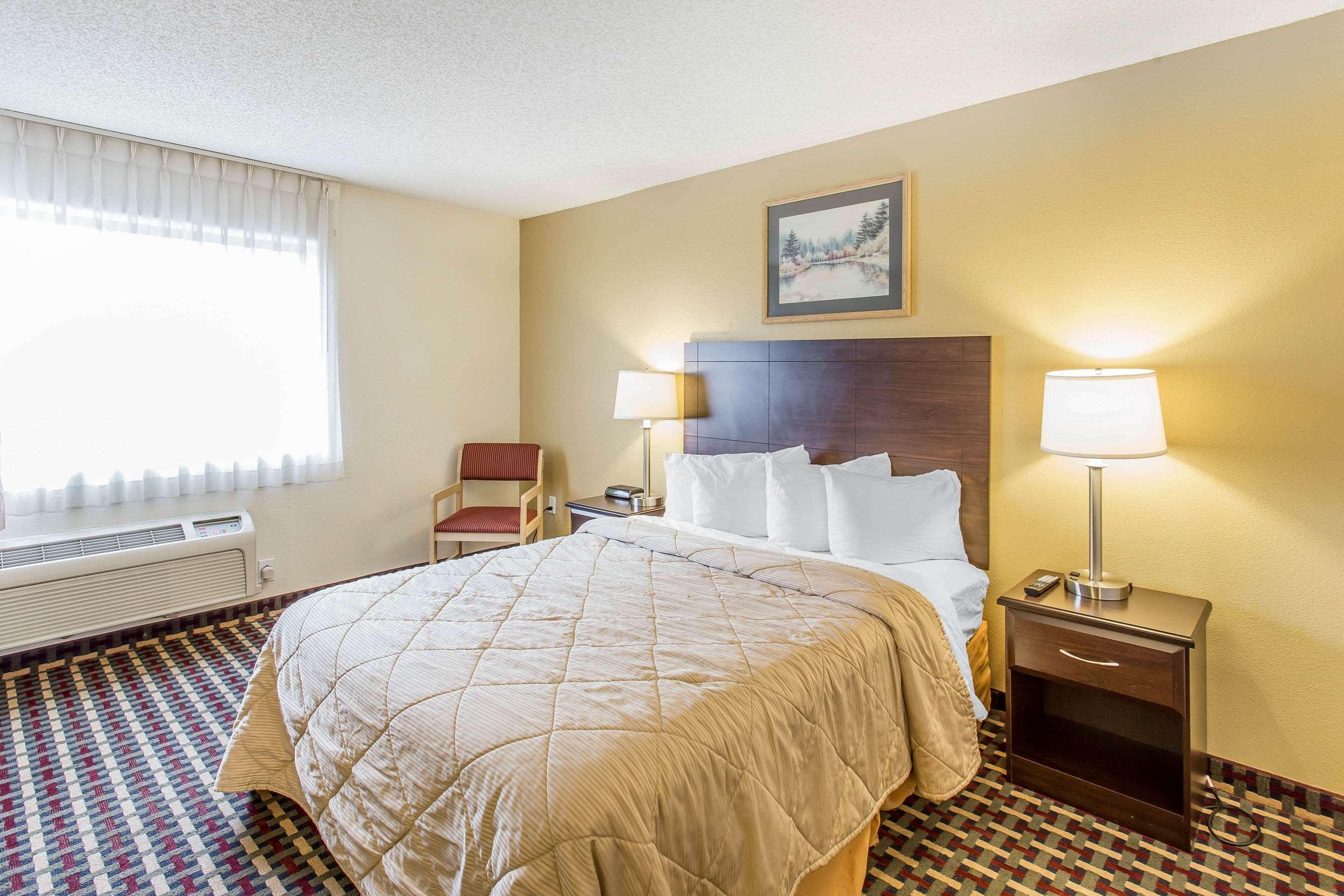 Quality Inn & Suites Lakewood - Denver Southwest Εξωτερικό φωτογραφία