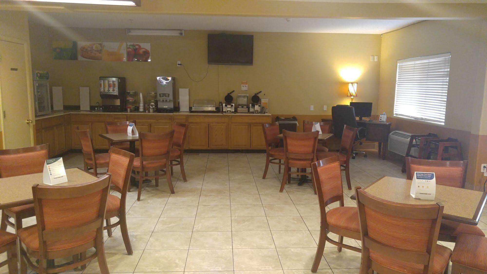 Quality Inn & Suites Lakewood - Denver Southwest Εξωτερικό φωτογραφία