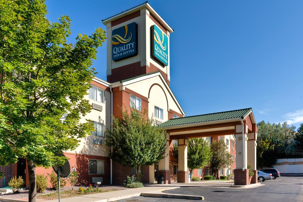 Quality Inn & Suites Lakewood - Denver Southwest Εξωτερικό φωτογραφία