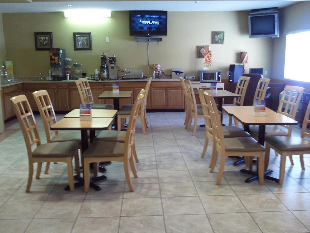 Quality Inn & Suites Lakewood - Denver Southwest Εξωτερικό φωτογραφία